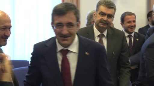 Cumhurbaşkanı Yardımcısı Yılmaz: “MİT, FETÖ mensuplarına dünyanın her yerinde takipte olduklarını hissettirmiştir”