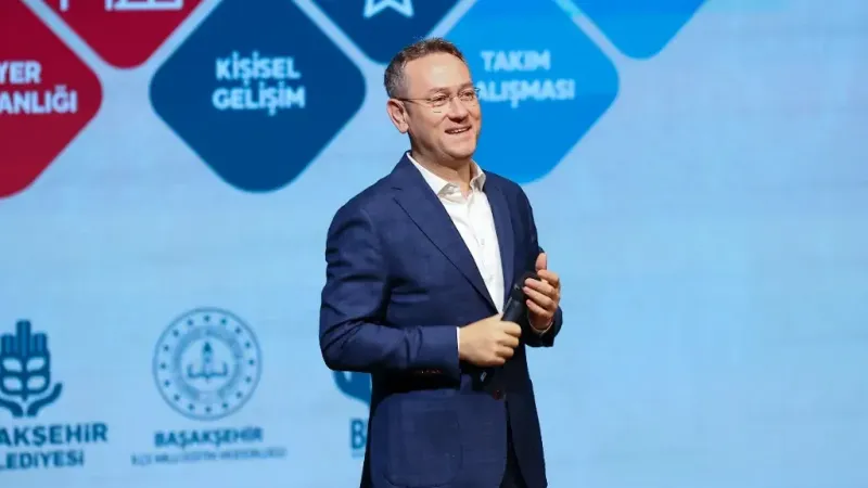 Başkan Kartoğlu: Kariyer yolunda profesyonel destek çok önemli