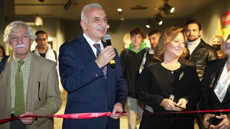 Osmanlı halk kıyafetleri sergisi Ümraniye’de açıldı