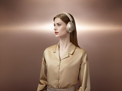 HUAWEI FreeBuds Studio ile güçlü gürültü engelleme: Sadece müzik ve siz