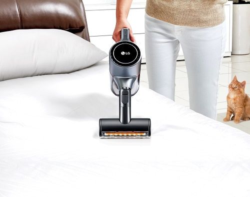 LG’den Evcil Hayvan Dostu Dik Süpürge: A9 Cordzero PetNBed