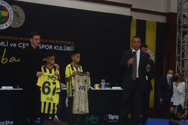 FENERBAHÇE MESUT’A KAVUŞTU FENERBAHÇE MESUT’A KAVUŞTU