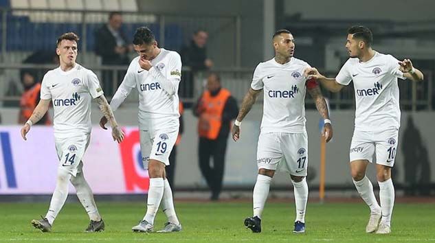 Kasımpaşa Süper Lig’de Antalyaspor’a konuk olacak