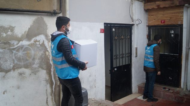 İnsan Vakfından İstanbul’da binlerce aileye gıda desteği