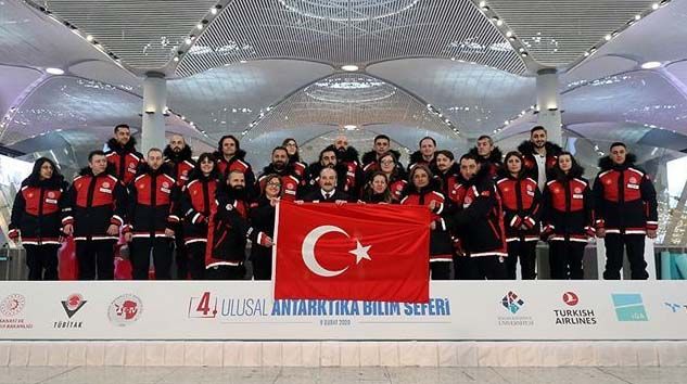 Türk bilim insanları Antarktika’ya ulaştı