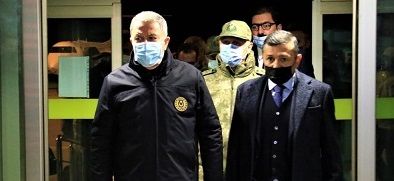 Bakan Akar: Kazanın nedeni ani değişim gösteren hava şartları