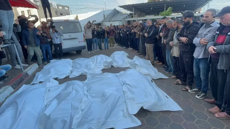 Siyonist İsrail 30 sivili daha katletti 