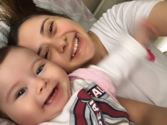 “Sevgiyle beslenen bebekler sağlıklı büyüyor”