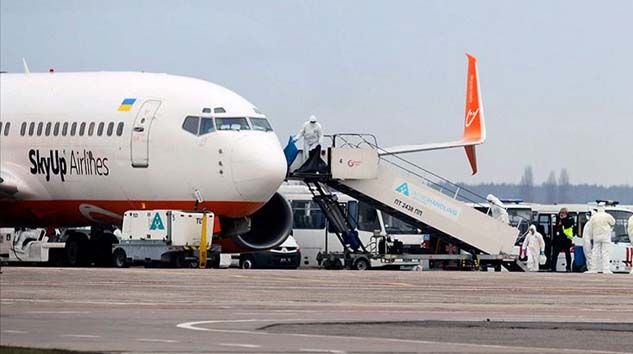 Ukrayna’da, Vuhan’daki Ukraynalıların ülkeye getirilişi protesto edildi