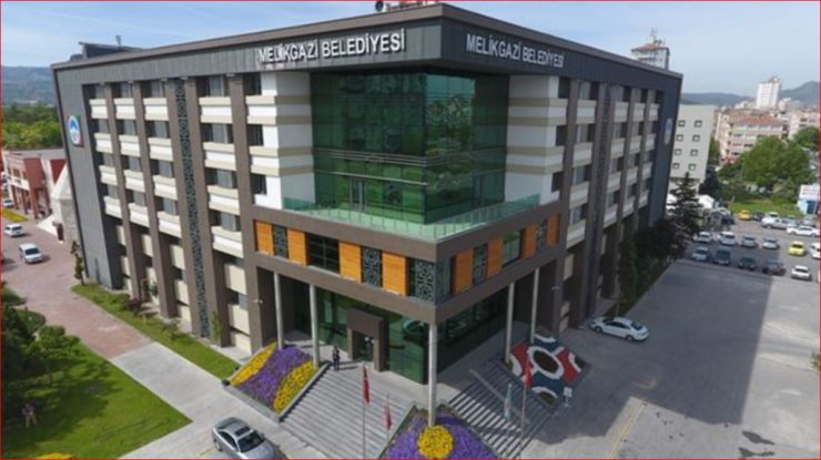 230.000 adet mevsimlik çiçek alınacaktır