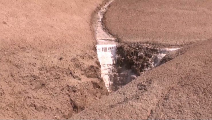 Nahçıvan’ın Muhteşem Tuz Nehri Ve Tuz Şelalesi