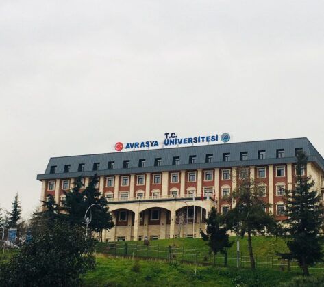 Avrasya Üniversitesi 6 Öğretim Üyesi alıyor