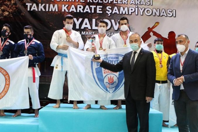 Türkiye Kulüpler Karate Şampiyonası’nda Kağıthane Belediyesi şampiyon oldu