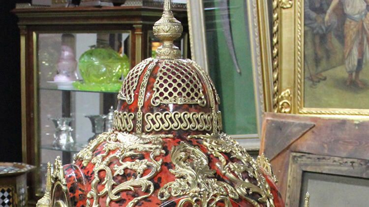 2’nci Abdülhamit Han’a ait taht görücüye çıktı