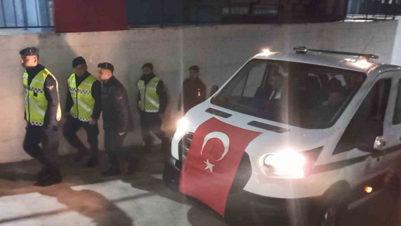 Kalbine yenik düşen uzman çavuş Sefer Tangal'ın cenazesi Samsun’da Kalbine yenik düşen uzman çavuş Sefer Tangal'ın cenazesi Samsun’da