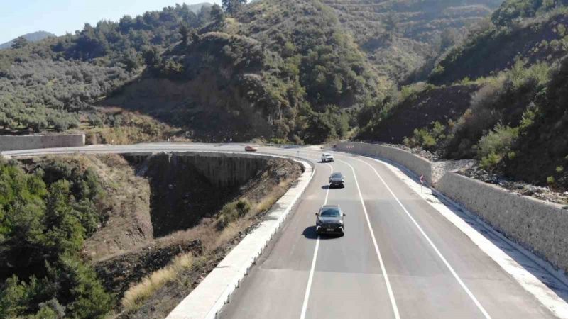 Togg Bursa yollarında böyle görüntülendi Togg Bursa yollarında böyle görüntülendi