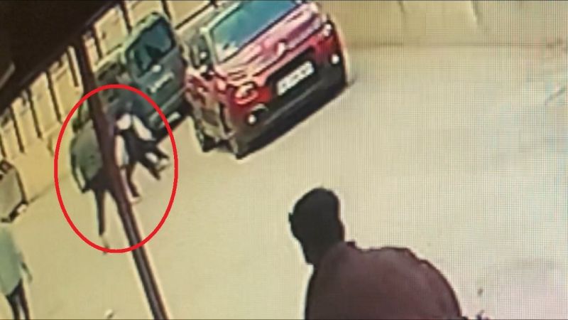 Bursa’da 12 yaşındaki ortaokul öğrencisi, arkadaşını bıçakladı Bursa’da 12 yaşındaki ortaokul öğrencisi, arkadaşını bıçakladı