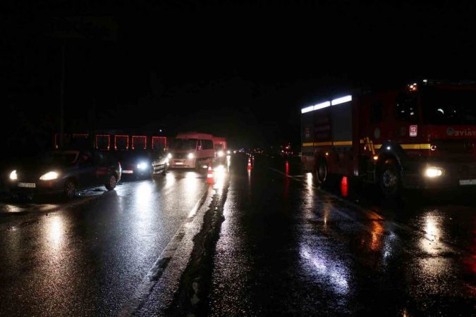 Sakarya'daki kazada Erol Tozan hayatını kaybetti Sakarya'daki kazada Erol Tozan hayatını kaybetti