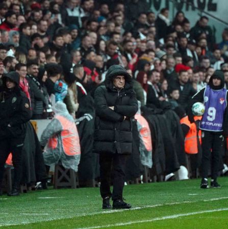 Beşiktaş galibiyet serisini üç golle üçe çıkardı Beşiktaş galibiyet serisini üç golle üçe çıkardı