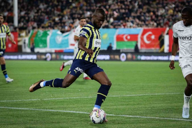 İlk yarı Antalyaspor, ikinci yarı Fenerbahçe