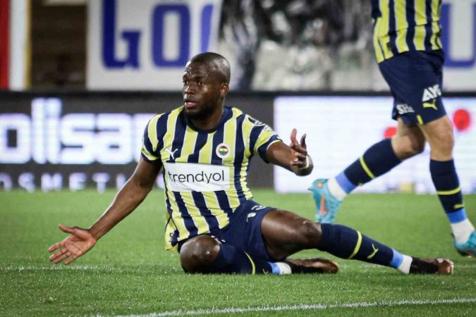 İlk yarı Antalyaspor, ikinci yarı Fenerbahçe