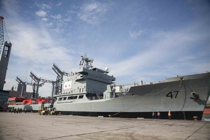 Pakistan’ın ilk yardım gemisi Mersin’e geldi Pakistan’ın ilk yardım gemisi Mersin’e geldi