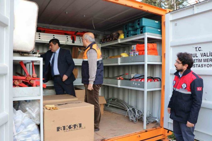 Sultanbeyli’de afet istasyonları kuruldu Sultanbeyli’de afet istasyonları kuruldu