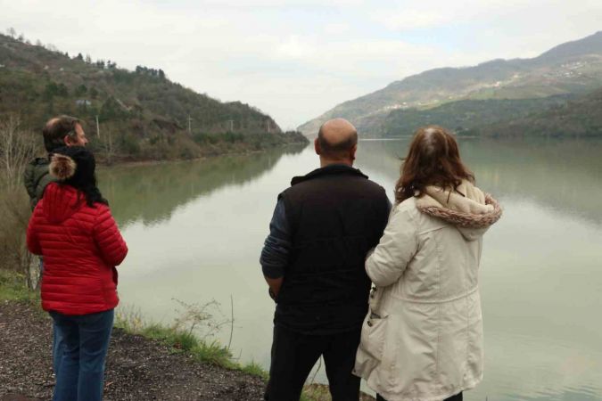 Yuvacık Barajı yüzde 95 doldu, kapaklar açıldı Yuvacık Barajı yüzde 95 doldu, kapaklar açıldı