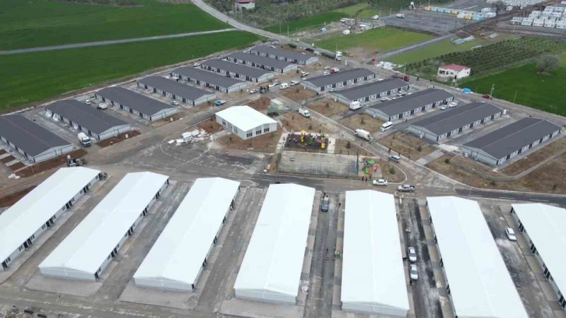 Bakan Kurum: 214 prefabrik evi daha sahiplerine teslim ettik Bakan Kurum: 214 prefabrik evi daha sahiplerine teslim ettik