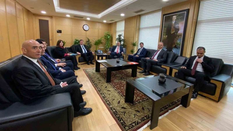 6’lı masa ittifak başvurusunda bulundu