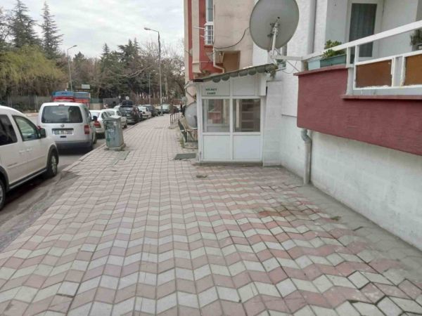 Camideki tartışma kanlı bitti: 1 ölü