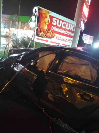 Afyonkarahisar'daki kazada 1 kişi öldü Afyonkarahisar'daki kazada 1 kişi öldü