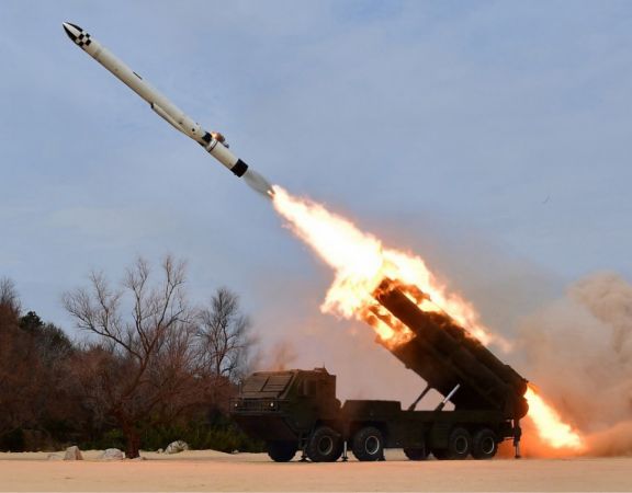 Kuzey Kore insansız su altı nükleer saldırı aracını test etti