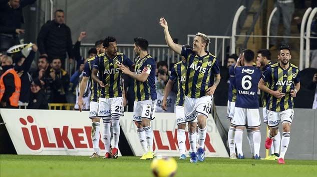 Fenerbahçe Galatasaray maçı kaç kaç bitti maç skoru sonucu