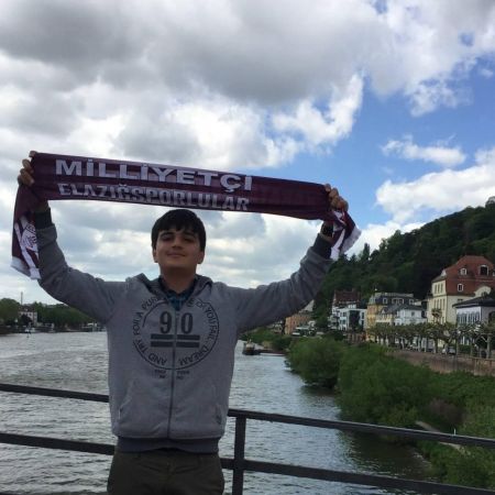 İstanbul'daki yangında İbrahim Turan öldü İstanbul'daki yangında İbrahim Turan öldü