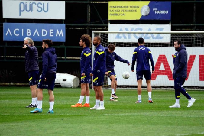Fenerbahçe, Beşiktaş derbisinin hazırlıklarını sürdürdü