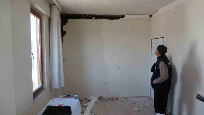 Milyonluk villadan AFAD çadırına Milyonluk villadan AFAD çadırına