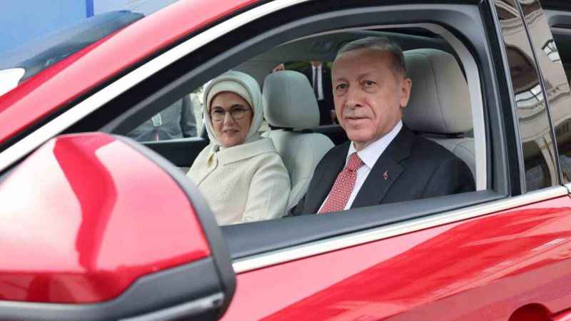 Bugünden itibaren Togg’u yollarda görmeye başlıyoruz Bugünden itibaren Togg’u yollarda görmeye başlıyoruz