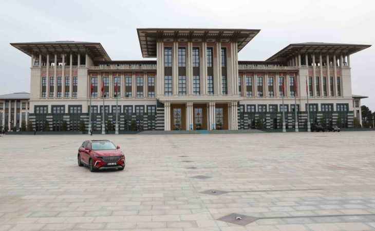 Bugünden itibaren Togg’u yollarda görmeye başlıyoruz Bugünden itibaren Togg’u yollarda görmeye başlıyoruz