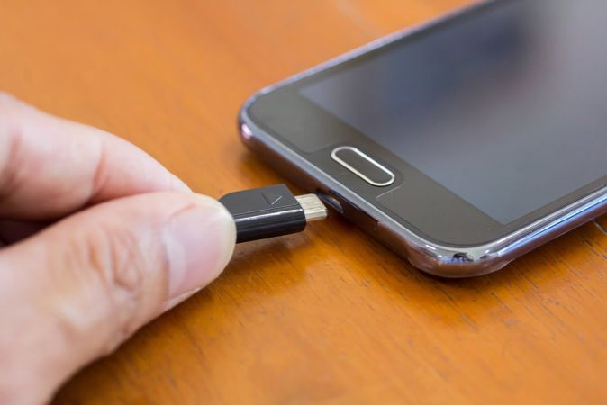 İşte telefonunuzun şarjıyla ilgili doğru bildiğiniz yanlışlar