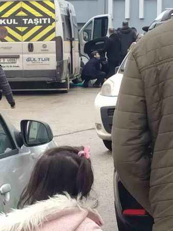 Bursa’da servisin çarptığı İnci Su Özmen hayatını kaybetti Bursa’da servisin çarptığı İnci Su Özmen hayatını kaybetti