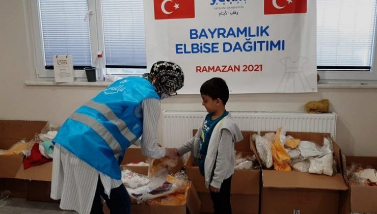 YETİM VAKFI’NDAN 21 BİN YETİME BAYRAMLIK