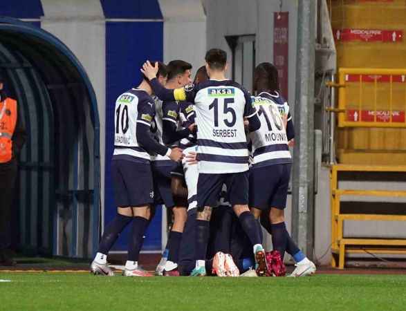 Trabzonspor, Kasımpaşa'ya kaybetti