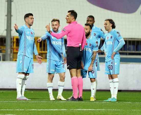 Trabzonspor, Kasımpaşa'ya kaybetti