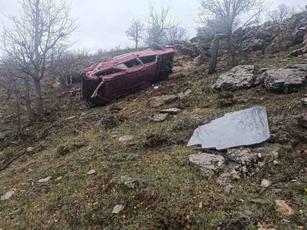 Malatya'daki kazada Abuzer Kalik ve Ahmet Çelebi hayatını kaybetti Malatya'daki kazada Abuzer Kalik ve Ahmet Çelebi hayatını kaybetti