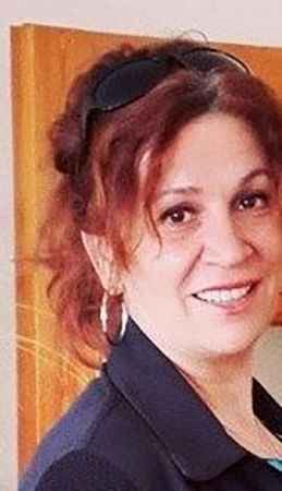 İdris Naim Şahin'e tepki gösteren Nuray Özdemir istifa etti İdris Naim Şahin'e tepki gösteren Nuray Özdemir istifa etti