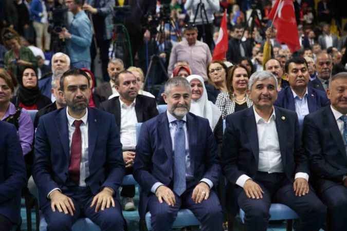 Bakan Nebati: Enflasyonu tek haneli seviyelere düşüreceğiz