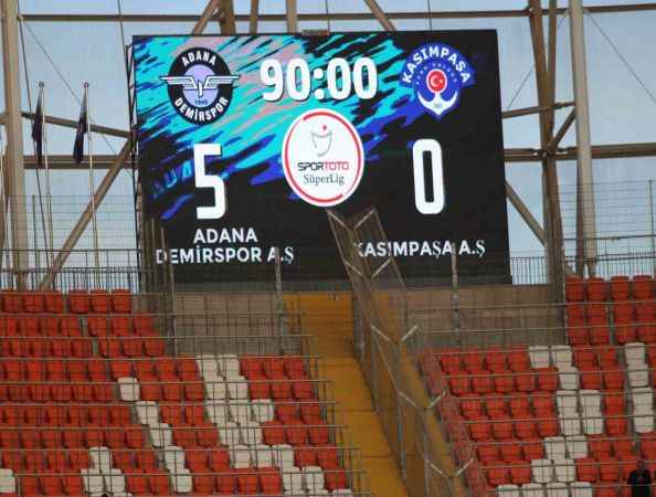 Adana Demirspor, Kasımpaşa'ya fark attı Adana Demirspor, Kasımpaşa'ya fark attı
