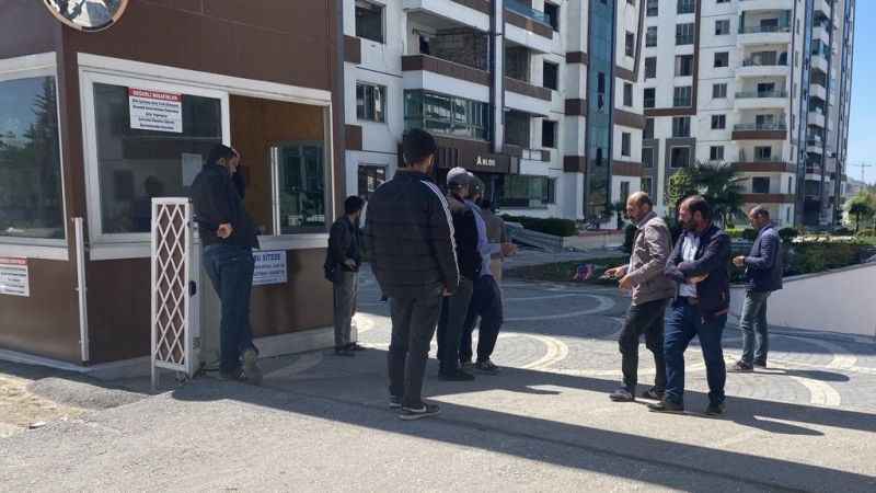 Adana'da firma çalışanını dövdüler 'pardon' dediler Adana'da firma çalışanını dövdüler 'pardon' dediler