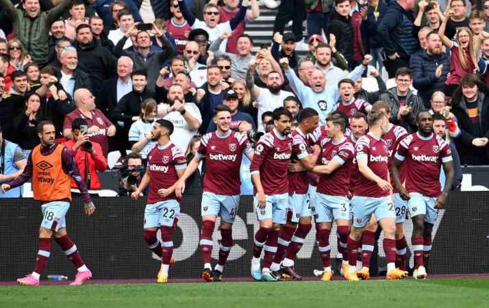 Arsenal, West Ham United deplasmanında 2 puan bıraktı Arsenal, West Ham United deplasmanında 2 puan bıraktı